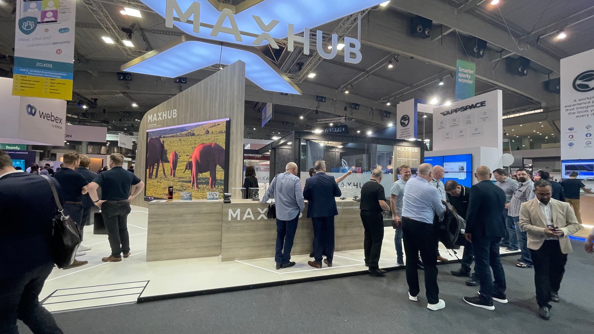 Ise Max Màn Hình Tương Tác Maxhub V6 View Pro Đạt Giải Best Of Show 2023 Tại ...
