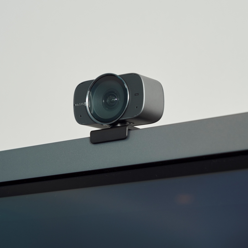 Maxhub UC W31 có khả năng bao quát toàn bộ phòng họp nhờ góc nhìn rộng lên đến 120°