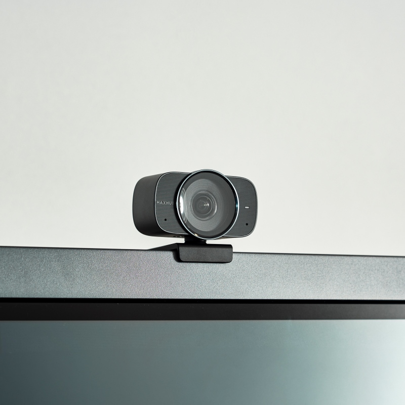 Webcam họp trực tuyến Maxhub UC W31 được thiết kế đơn giản, dễ dàng sử dụng