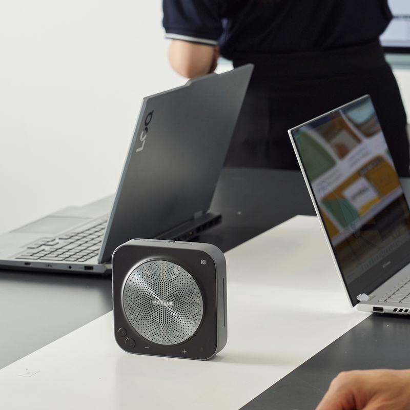 Loa kèm micro họp trực tuyến Maxhub BM35